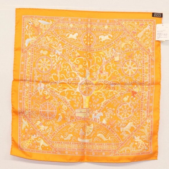 HERMES Gavroche 45 Scarf ""Peuple du Vent"" Silk Orange Auth sw1607 - Picture 7 of 9